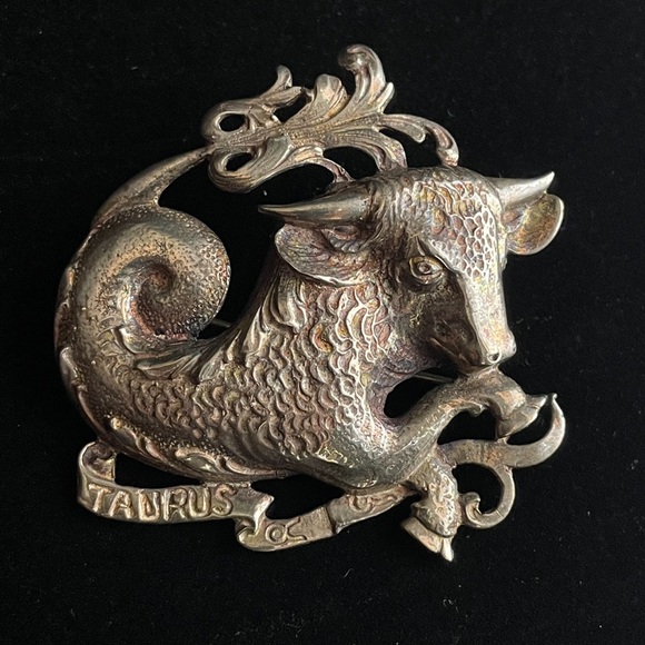 Vintage Jewelry - Vintage Sterling Silver Cini Taurus Zodiac Horoscope pin